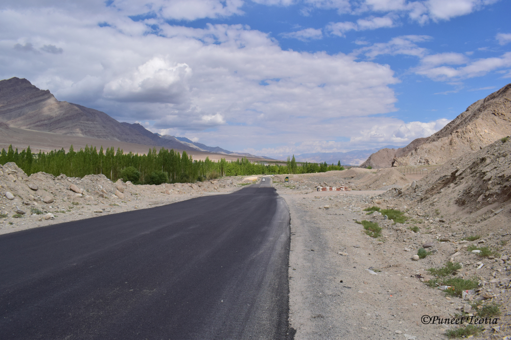 Towards Pangong Lake