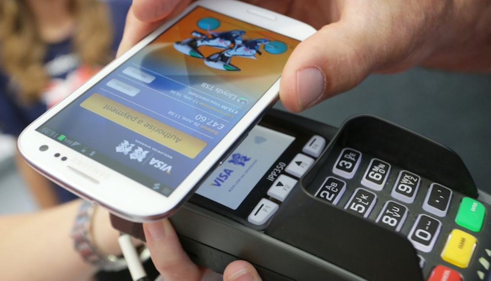 Cashless Society – A Threat for Big Businesses