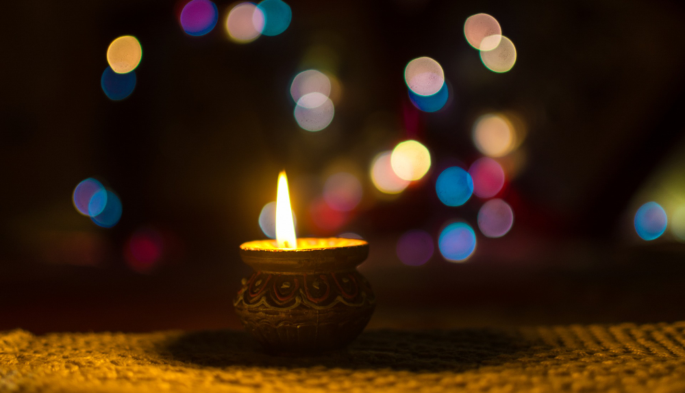 Five tips to celebrate Diwali in an incredible way